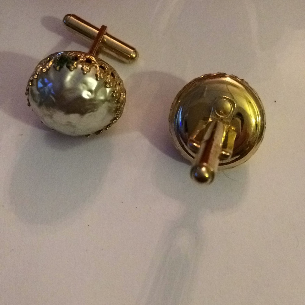Antique Cufflink - image 3